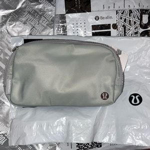Lululemon everyday belt bag silver drop brand new with tag